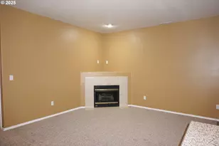 1649 SE Night Heron Way, Gresham, OR 97080 - Photo 4