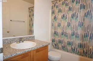 1649 SE Night Heron Way, Gresham, OR 97080 - Photo 12