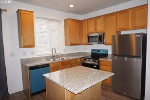 1649 SE Night Heron Way, Gresham, OR 97080 - Photo 10