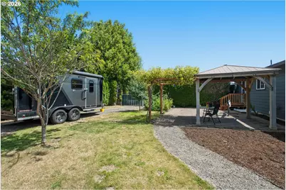 1517 N Locust St, Canby, OR 97013 - Photo 20