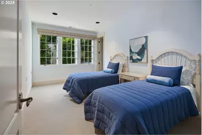 11859 S Riverwood Rd, Portland, OR 97219 - Photo 40