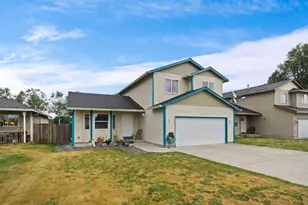 730 Bozarth Ave, Woodland, WA 98674 - Photo 2