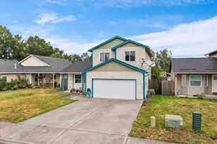 730 Bozarth Ave, Woodland, WA 98674 - Photo 2