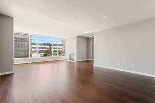1930 S River Dr, Portland, OR 97201 - Photo 10