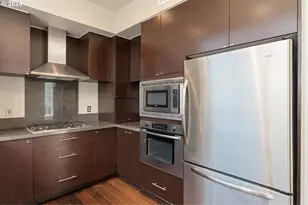 1930 S River Dr, Portland, OR 97201 - Photo 12