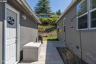 1809 SE Alder Ln Dr, Toledo, OR 97391 - Photo 16