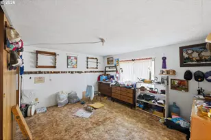 60024 Fairview Rd, Coquille, OR 97423 - Photo 8