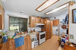 60024 Fairview Rd, Coquille, OR 97423 - Photo 12