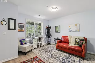 2764 E McLoughlin Blvd, Vancouver, WA 98661 - Photo 8