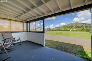 85528 Dilley Ln, Eugene, OR 97405 - Photo 22