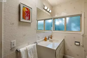 85528 Dilley Ln, Eugene, OR 97405 - Photo 16