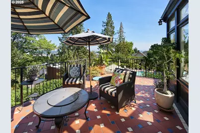 2611 NW Westover Rd, Portland, OR 97210 - Photo 28