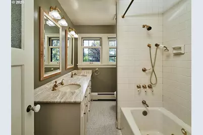 2611 NW Westover Rd, Portland, OR 97210 - Photo 24