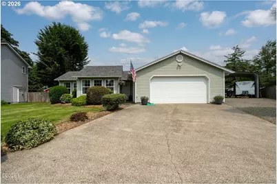 6460 Colonial Way, Tillamook, OR 97141 - Photo 2