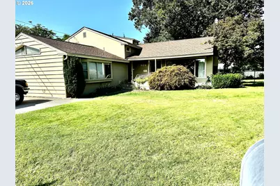 624 Pierce St, Milton-Freewater, OR 97862 - Photo 1