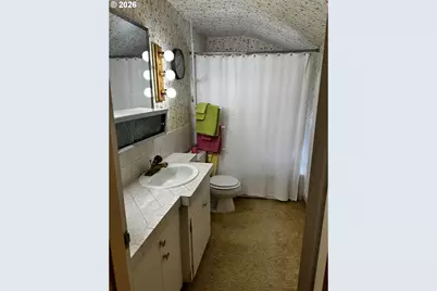 624 Pierce St, Milton-Freewater, OR 97862 - Photo 8