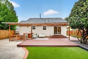 6715 NE 22nd Ave NE, Portland, OR 97211 - Photo 38