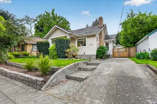6715 NE 22nd Ave NE, Portland, OR 97211 - Photo 2
