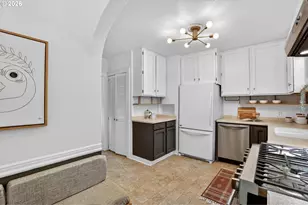 6715 NE 22nd Ave NE, Portland, OR 97211 - Photo 14