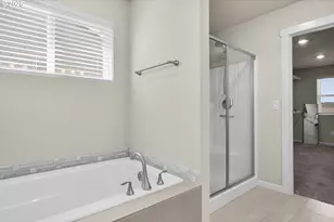 2321 SE Teal Ave, Gresham, OR 97080 - Photo 28