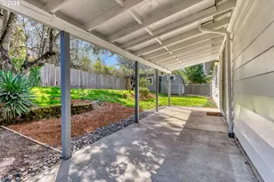 1120 SE Spruce Ct, Gresham, OR 97080 - Photo 20