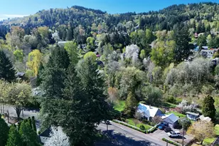 1120 SE Spruce Ct, Gresham, OR 97080 - Photo 32