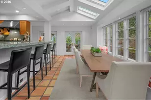 2878 NW Cumberland Rd, Portland, OR 97210 - Photo 22