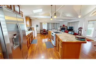 95623 Jerry's Flat Rd, Gold Beach, OR 97444 - Photo 12