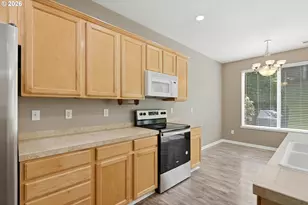 21868 NE Heartwood Cir, Fairview, OR 97024 - Photo 16