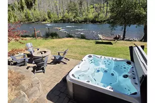 49894 McKenzie Hwy, Vida, OR 97488 - Photo 6
