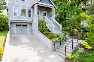 4130 SW Primrose St, Portland, OR 97219 - Photo 2