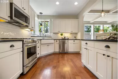 4130 SW Primrose St, Portland, OR 97219 - Photo 10