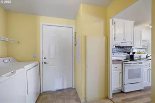 3700 Babcock Ln, Eugene, OR 97401 - Photo 32