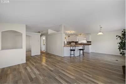 3700 Babcock Ln #127, Eugene, OR 97401 - Photo 6