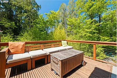 560 SE 59th Ct, Hillsboro, OR 97123 - Photo 16