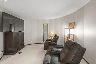 560 SE 59th Ct, Hillsboro, OR 97123 - Photo 22
