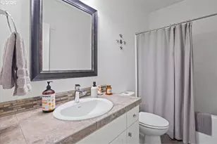 2221 Tuscana Ave, Salem, OR 97301 - Photo 12