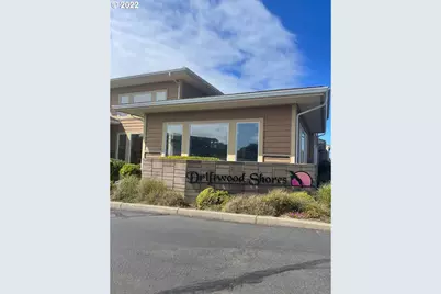88416 1st Ave #401, Florence, OR 97439 - Photo 18