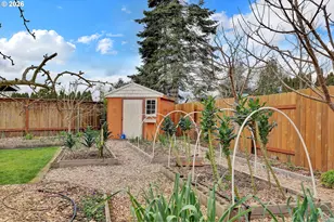 4452 Jessica Dr, Springfield, OR 97478 - Photo 38