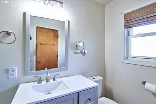 736 E Dalke St, Monmouth, OR 97361 - Photo 22