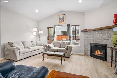 442 SE Pioneer Dr, Prineville, OR 97754 - Photo 8