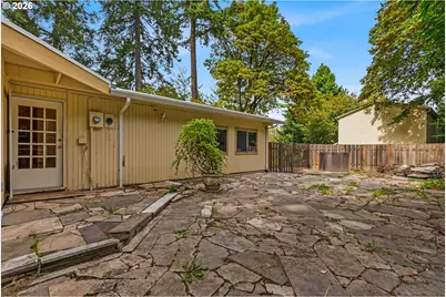 7825 SW Hall Blvd, Beaverton, OR 97008 - Photo 40