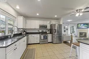 13444 SE Piper Dr, Happy Valley, OR 97086 - Photo 10