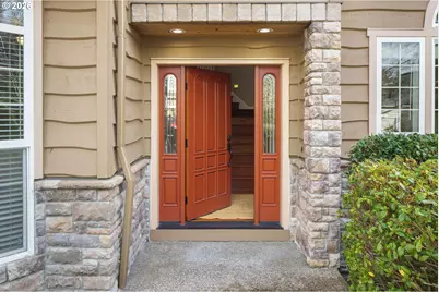 14240 NW Harbor Ln, Portland, OR 97229 - Photo 2