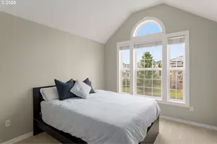 14240 NW Harbor Ln, Portland, OR 97229 - Photo 34