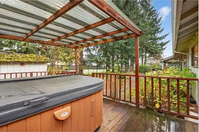 1204 N Elliott Rd, Newberg, OR 97132 - Photo 32