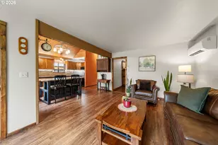 320 Rays Ln, Tenmile, OR 97481 - Photo 18