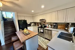 327 Country Club Rd, Eugene, OR 97401 - Photo 10