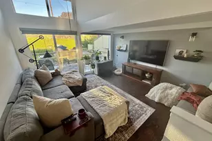 327 Country Club Rd, Eugene, OR 97401 - Photo 18