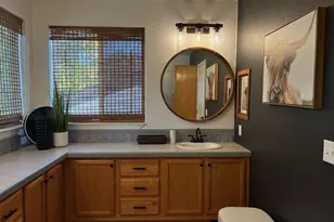 393 Knoll Terrace Dr, Canyonville, OR 97417 - Photo 14